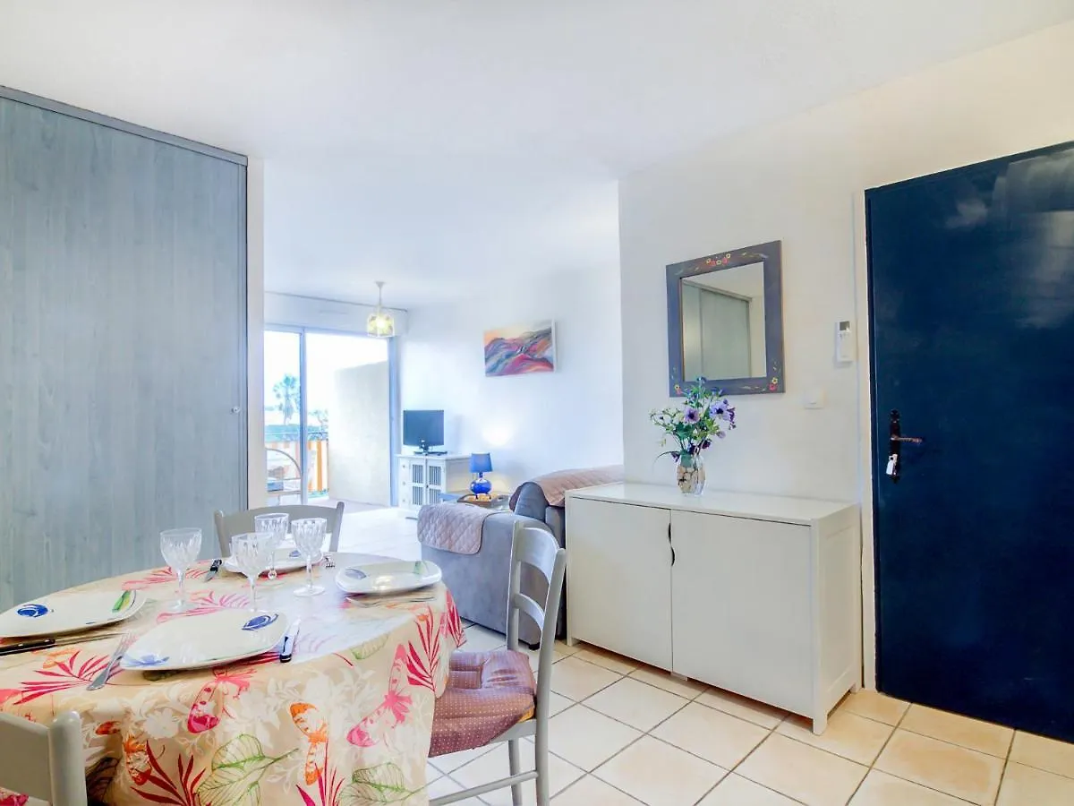 Apartment Eden Parc-4 By Interhome 圣特罗佩 0*,