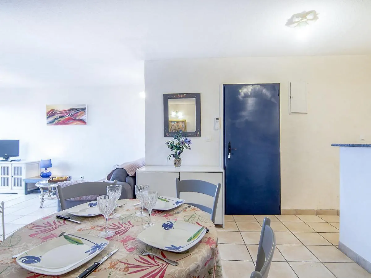 Apartment Eden Parc-4 By Interhome 圣特罗佩